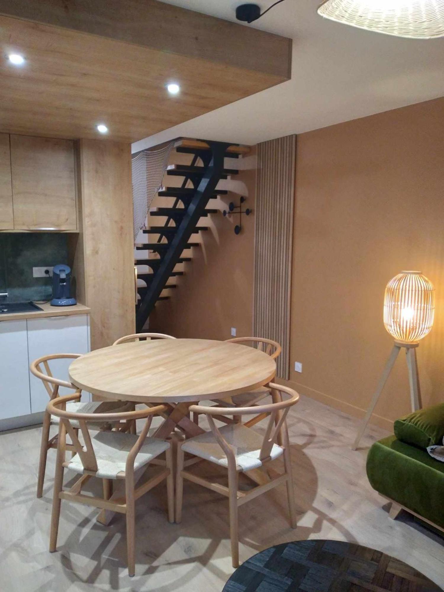 Duplex Lumineux - 40M2 - 2 Chambres - Balcon Terrasse - Parking - Entierement Renove En Mai 2024 Cauterets Exteriör bild